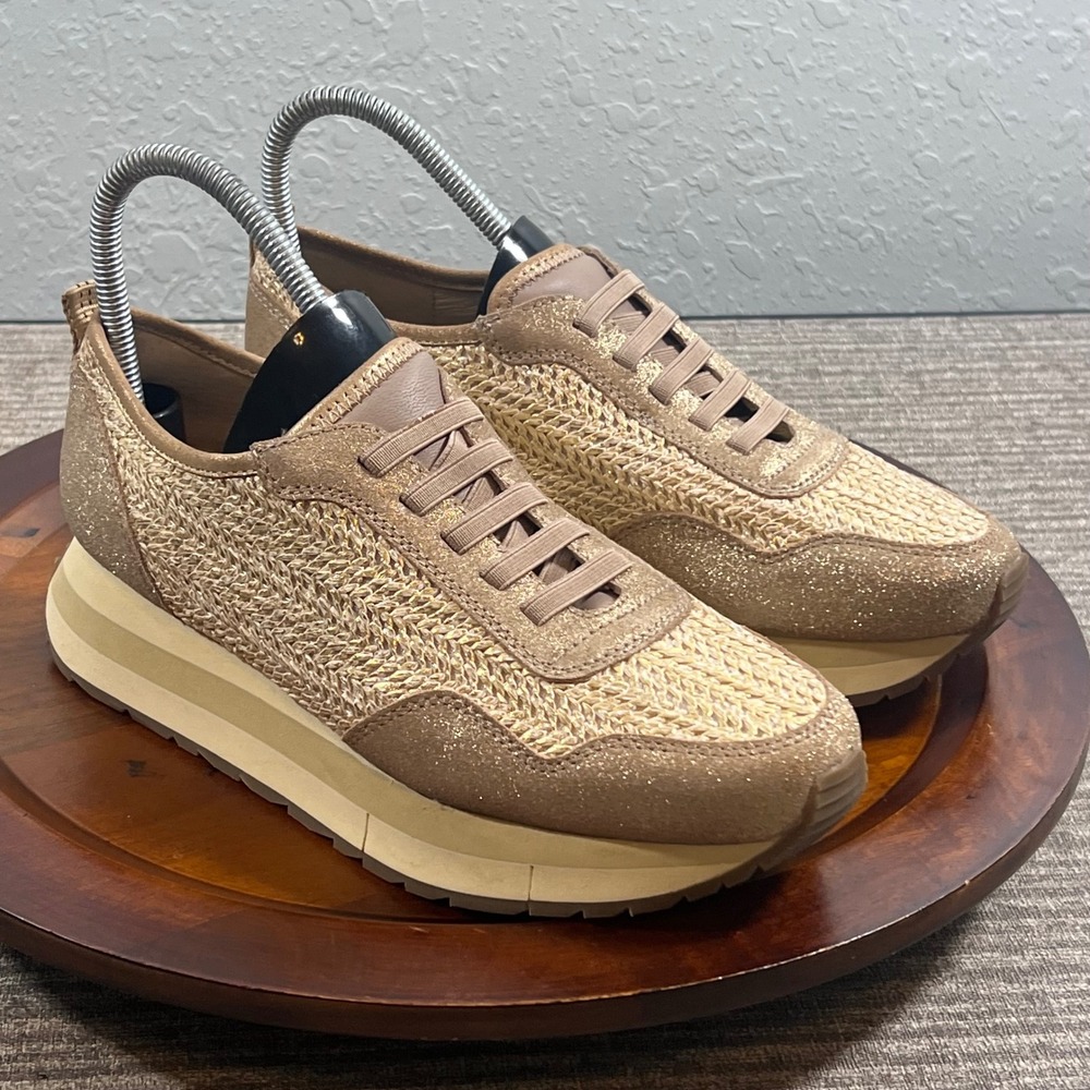 Naked Feet Kinetic Sneakers Women Shoes Platform Woven Glitter Low Top 8.5 Gold